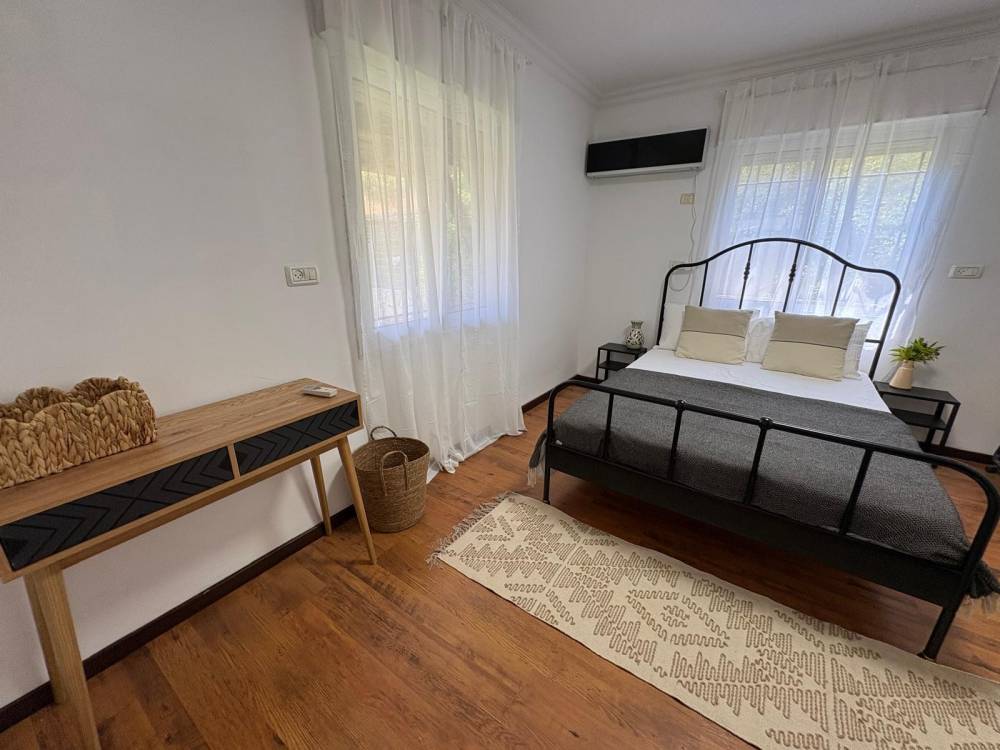 213649 גלרית פנים, וילה נוף להרים, וילה  בקרית שמונה וילות - Vila 4 U