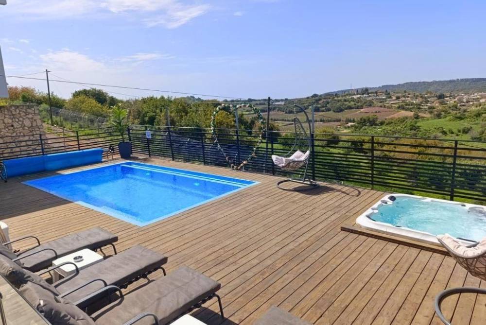 214295 המתחם החיצוני, וילה אמור בגליל, וילה  באבן מנחם וילות - Vila 4 U