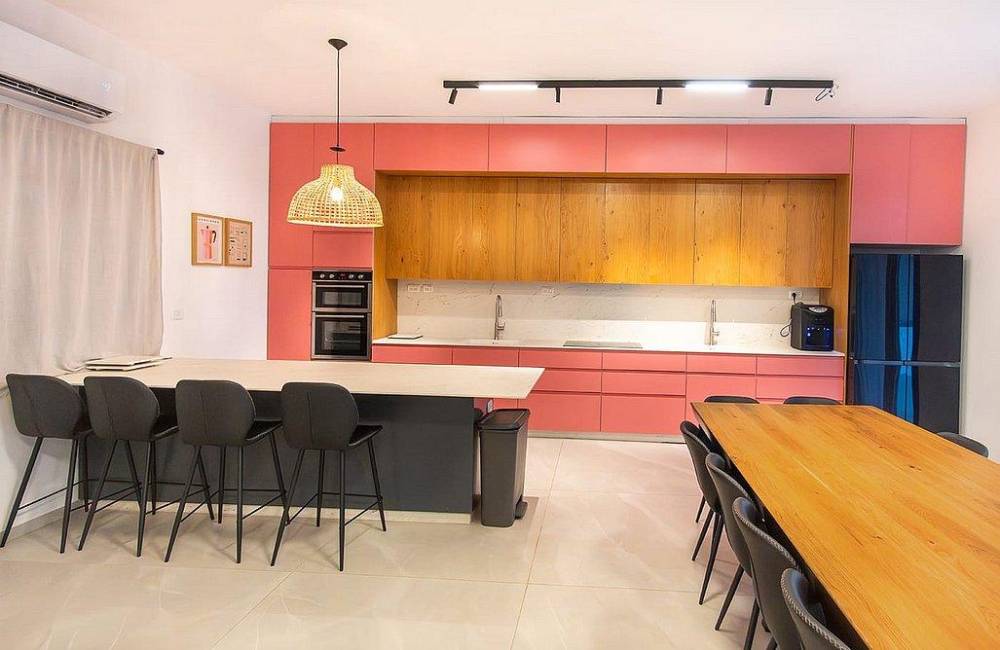 214318 גלריה כללית, וילה מיכליס, וילה  בספסופה וילות - Vila 4 U