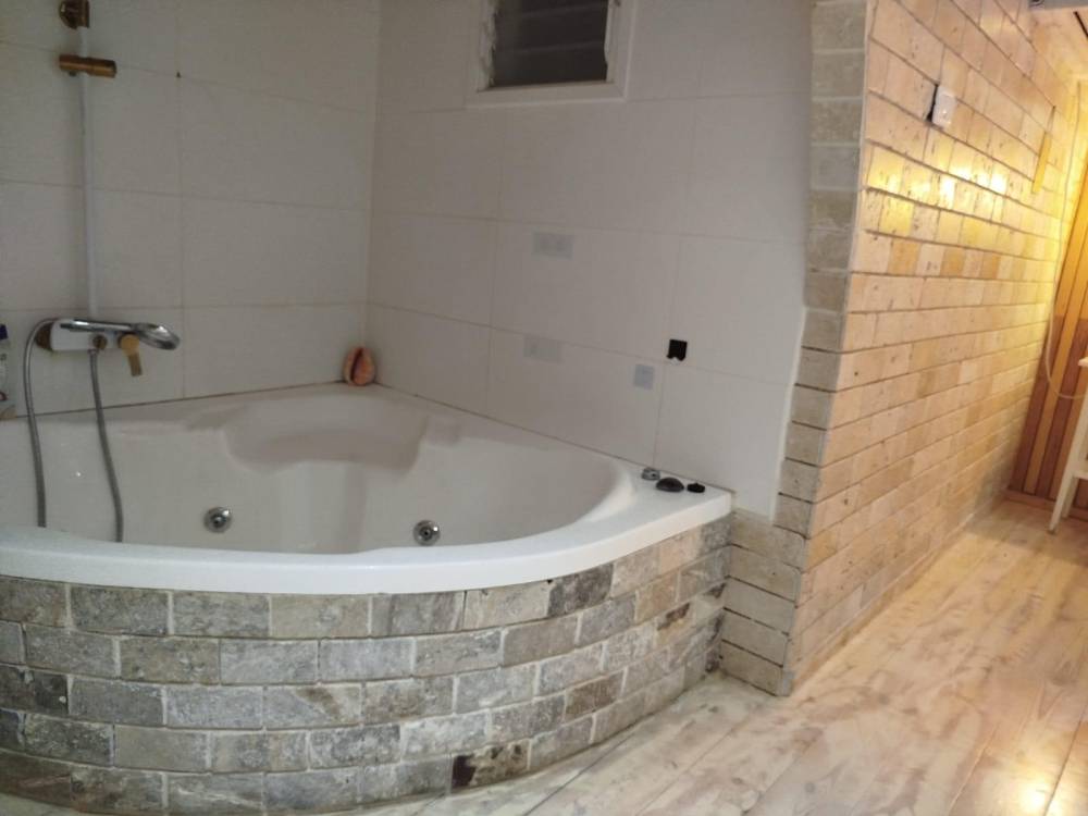 214392 גלריה כללית, אלוהה האוס - Aloha House, וילה  בפרדס חנה כרכור וילות - Vila 4 U