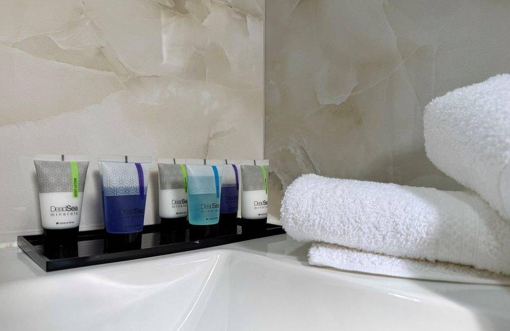 215146 גלריה כללית, וילה אדינביל בגליל, וילה  בירכא וילות - Vila 4 U