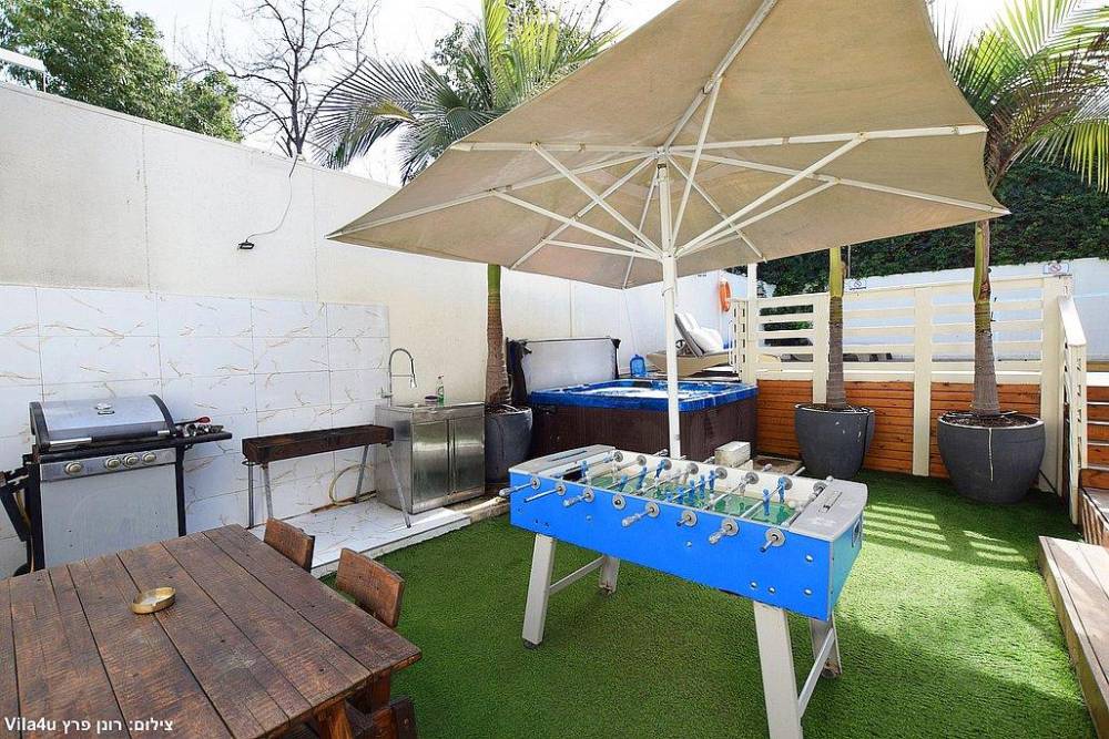 215253 מתחם החצר, ויליג' קומפלקס ריזורט, וילה  בניר בנים וילות - Vila 4 U