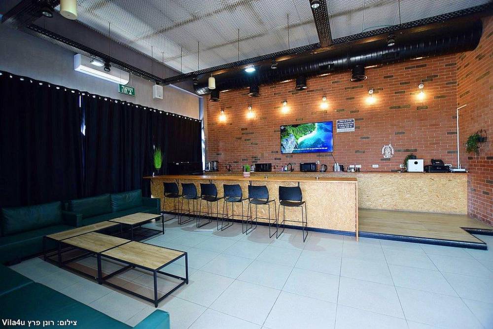 215448 המתחם הפנימי, גולד לופט, וילה  בחדרה וילות - Vila 4 U