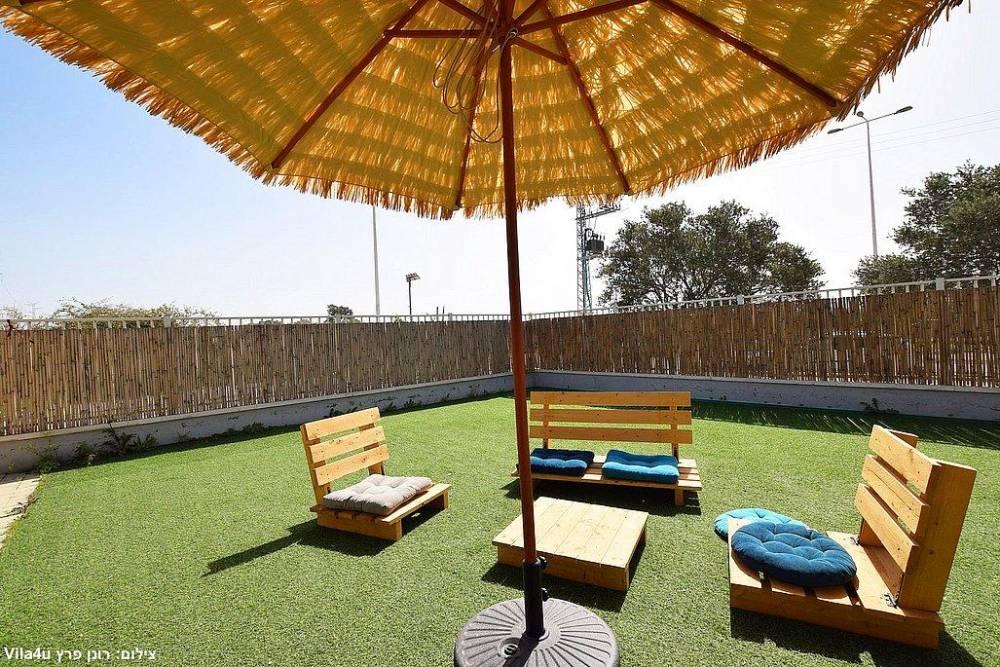 215596 המתחם החיצוני, מתחם גולד לופט, וילה  בחדרה וילות - Vila 4 U