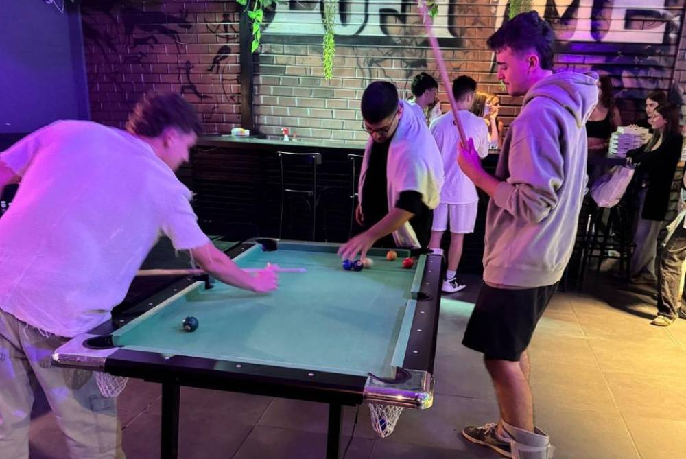 215669 חוגגים בסאני לופט, סאני לופט, וילה  בפתח תקווה וילות - Vila 4 U