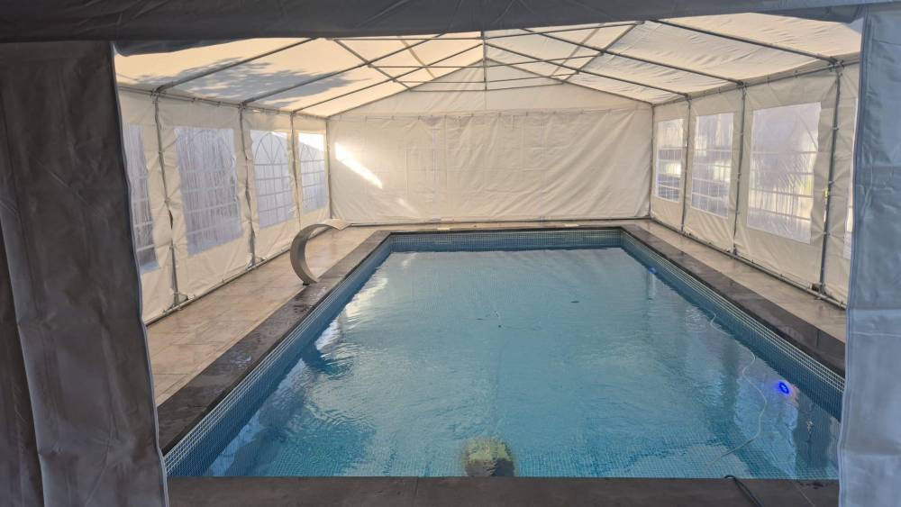 216428 הבריכה בחורף, אירוח גלילי ירכא, וילה  בירכא וילות - Vila 4 U