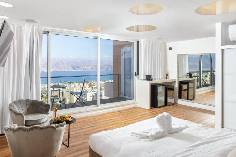 217372 גלרית פנים, נגיעה מהשמיים, וילה  באילת וילות - Vila 4 U