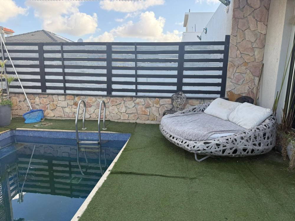 217445 גלריה חיצונית, סוויטת גן עדן בשרון, וילה  בכפר סבא וילות - Vila 4 U