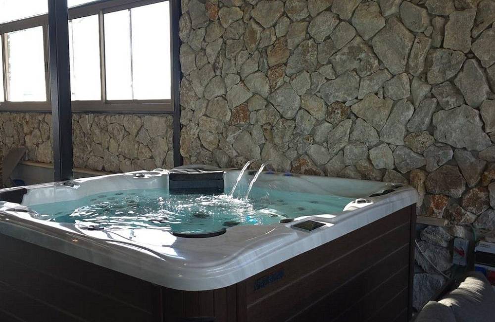 217698 מתחם חיצוני, אחוזת אייל בגליל, וילה  בירכא וילות - Vila 4 U