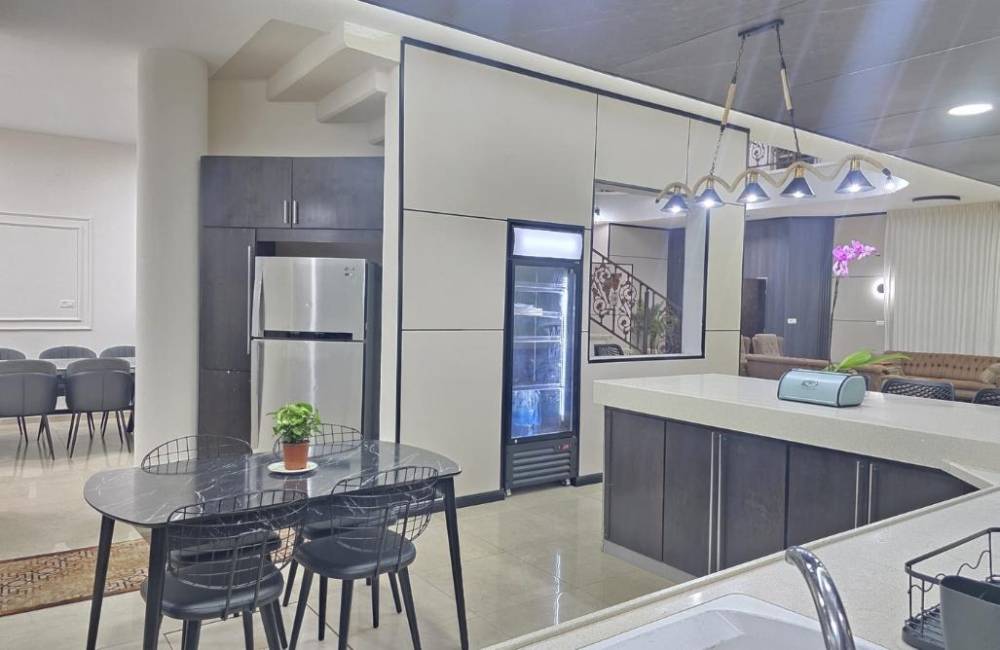 217928 גלרית כללית, וילה קינג בוטיק, וילה  בירכא וילות - Vila 4 U