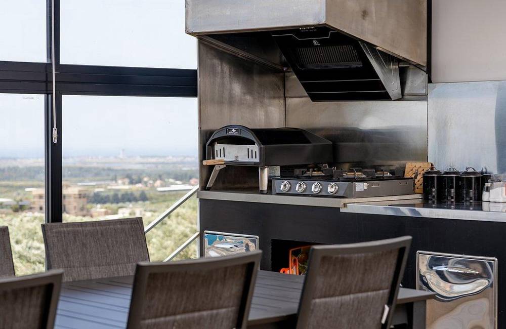 218566 מתחם חיצוני, אחוזת נוף ים, וילה  בירכא וילות - Vila 4 U