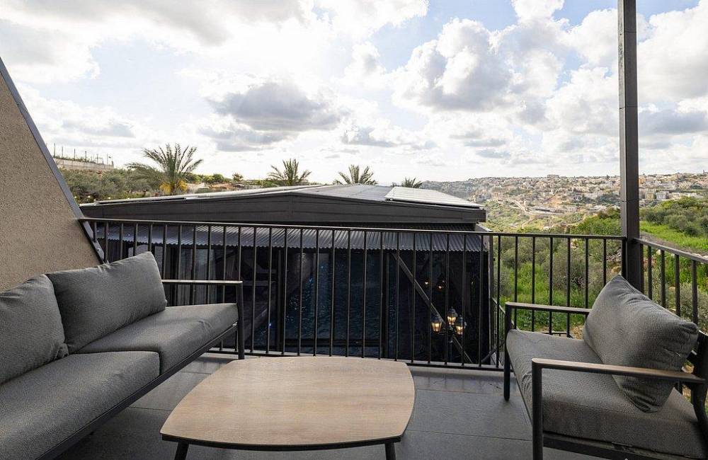 218640 אחוזת לונריה, אחוזת לונריה, וילה  בירכא וילות - Vila 4 U