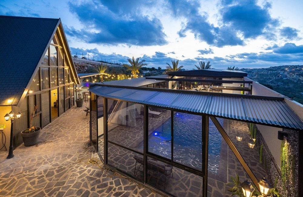 218650 אחוזת לונריה, אחוזת לונריה, וילה  בירכא וילות - Vila 4 U