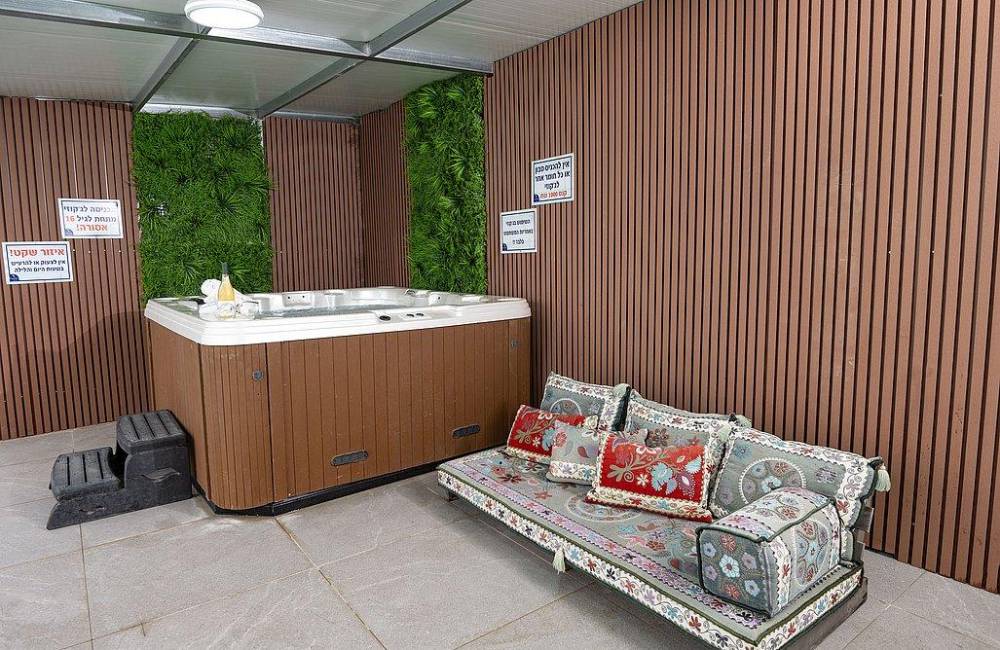 218750 גלריה כללית, וילה ספא ריש, וילה  בירכא וילות - Vila 4 U