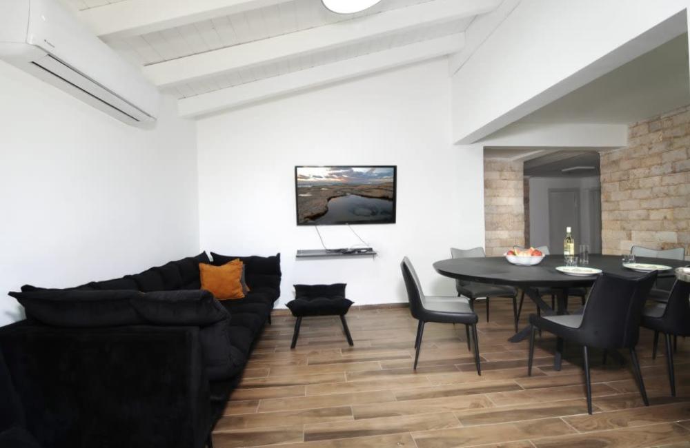 219035 סוויטה משפחתית גדולה, אחוזת מרלו - MERLOT, וילה  בדלתון וילות - Vila 4 U