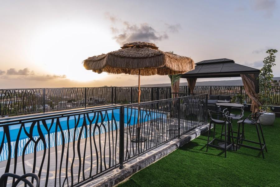 219284 גלריה כללית, סוויטות על הפסגה, וילה  בירכא וילות - Vila 4 U