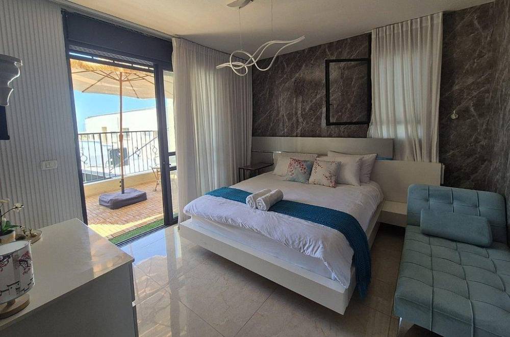 234464 גלרית פנים, צ'יל וילה - Chill Villa, וילה  באשקלון וילות - Vila 4 U