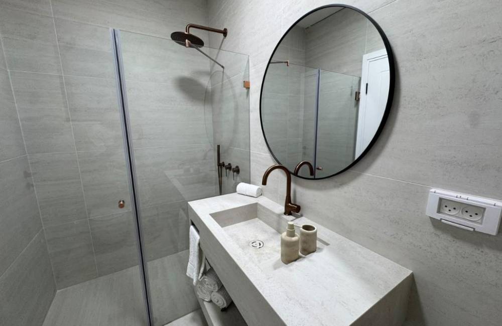 238748 הסוויטות, אַבְנֵי הַחוֹשֶׁן - סוויטות בוטיק, וילה  בתירוש וילות - Vila 4 U