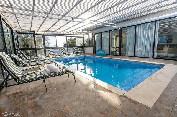 מתחם אירוח מיכאל